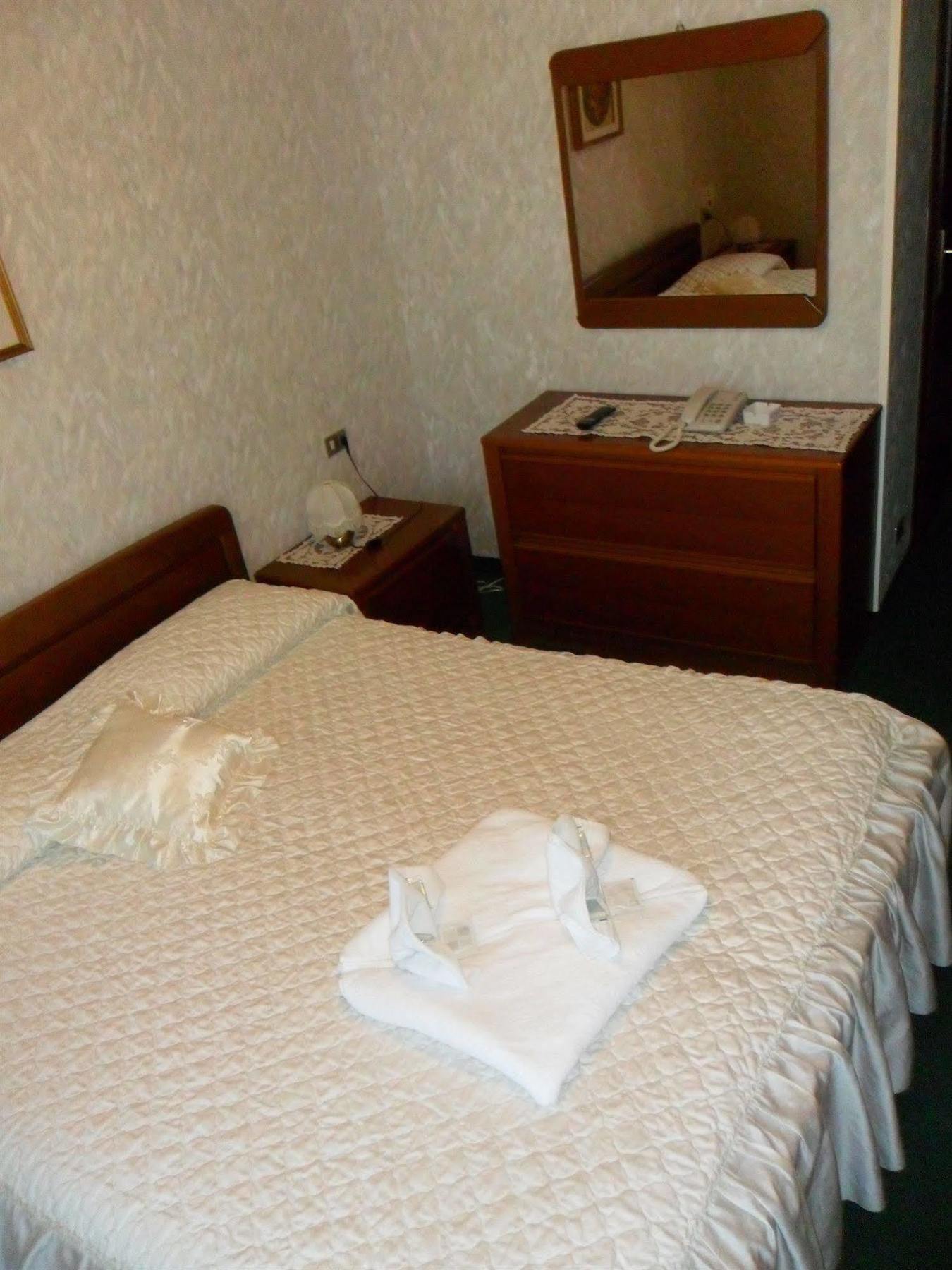 Hotel Andreis Cavaion Veronese Exterior photo
